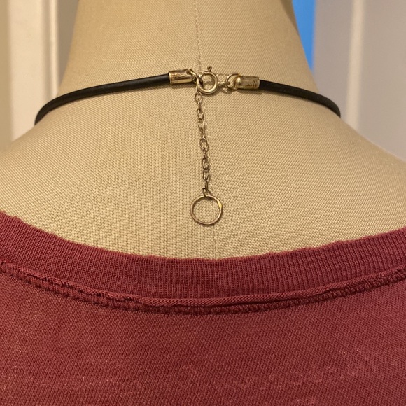 Zincwhite colored pencil artist necklace on rubber cord with Sterling silver - Picture 3 of 7